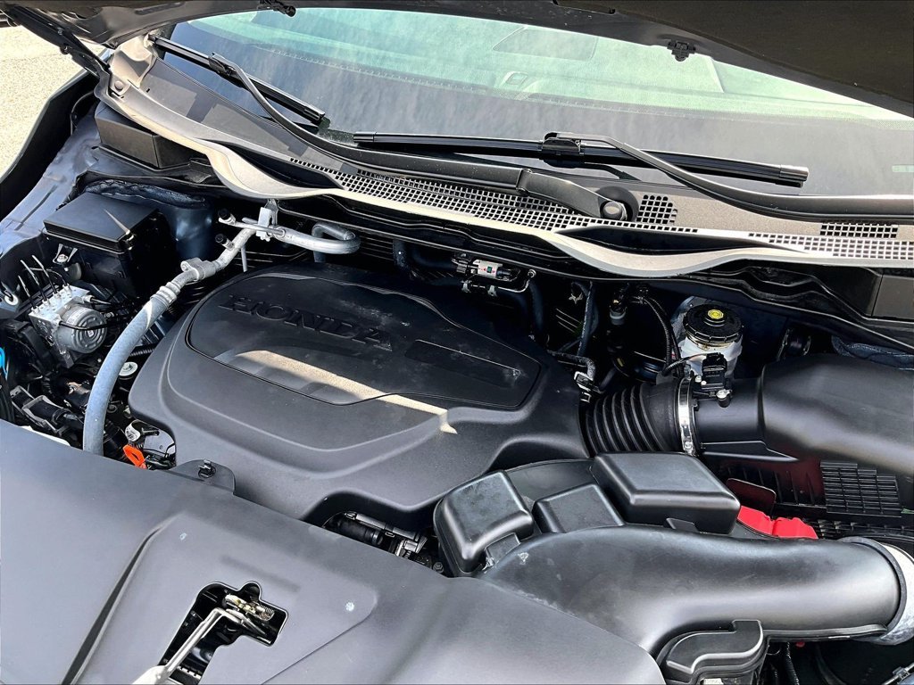 Used 2025 Black Honda EX-L image 35