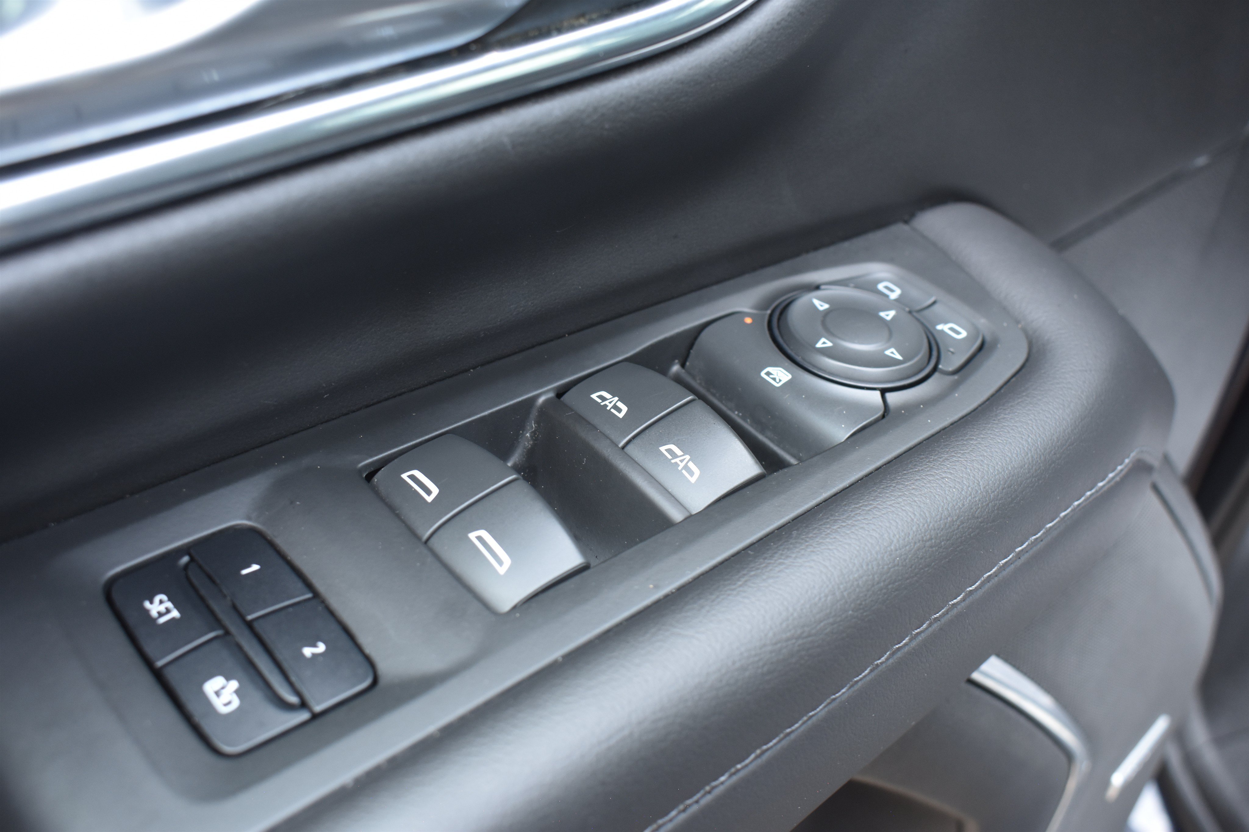 Used 2022 Dark Ash Metallic Chevrolet Z71 image 12
