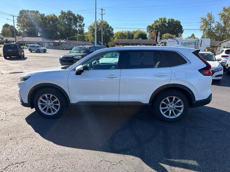 Used 2024 White Honda EX-L image 4