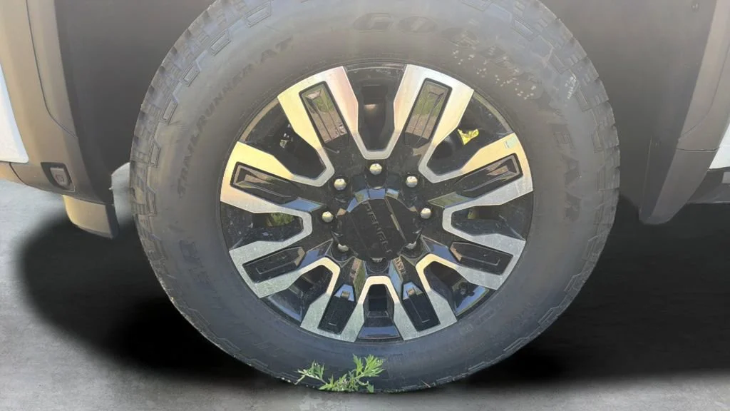 2026 GMC Sierra 2500HD Denali Ultimate - Photo 19
