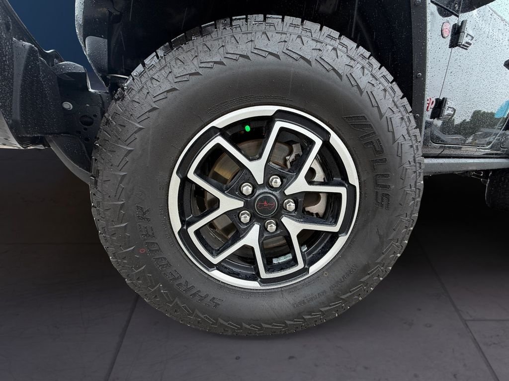 Used 2025 Black Jeep Rubicon image 9