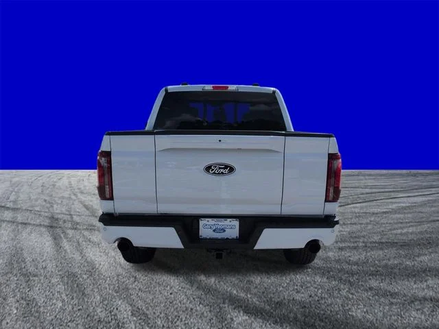 New 2026 Oxford White Ford Lariat® image 5