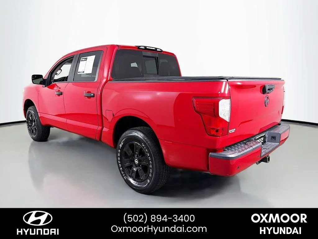 Used 2020 Red Alert Nissan SV image 5