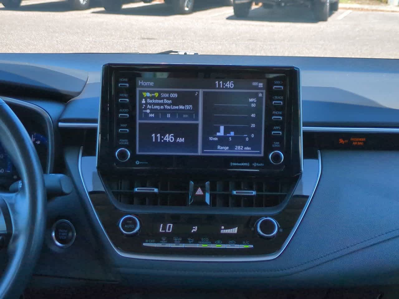 2022 Toyota Corolla XLE - Photo 17