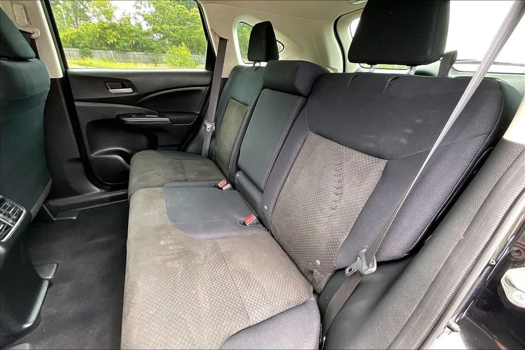 Used 2016  Honda LX image 22