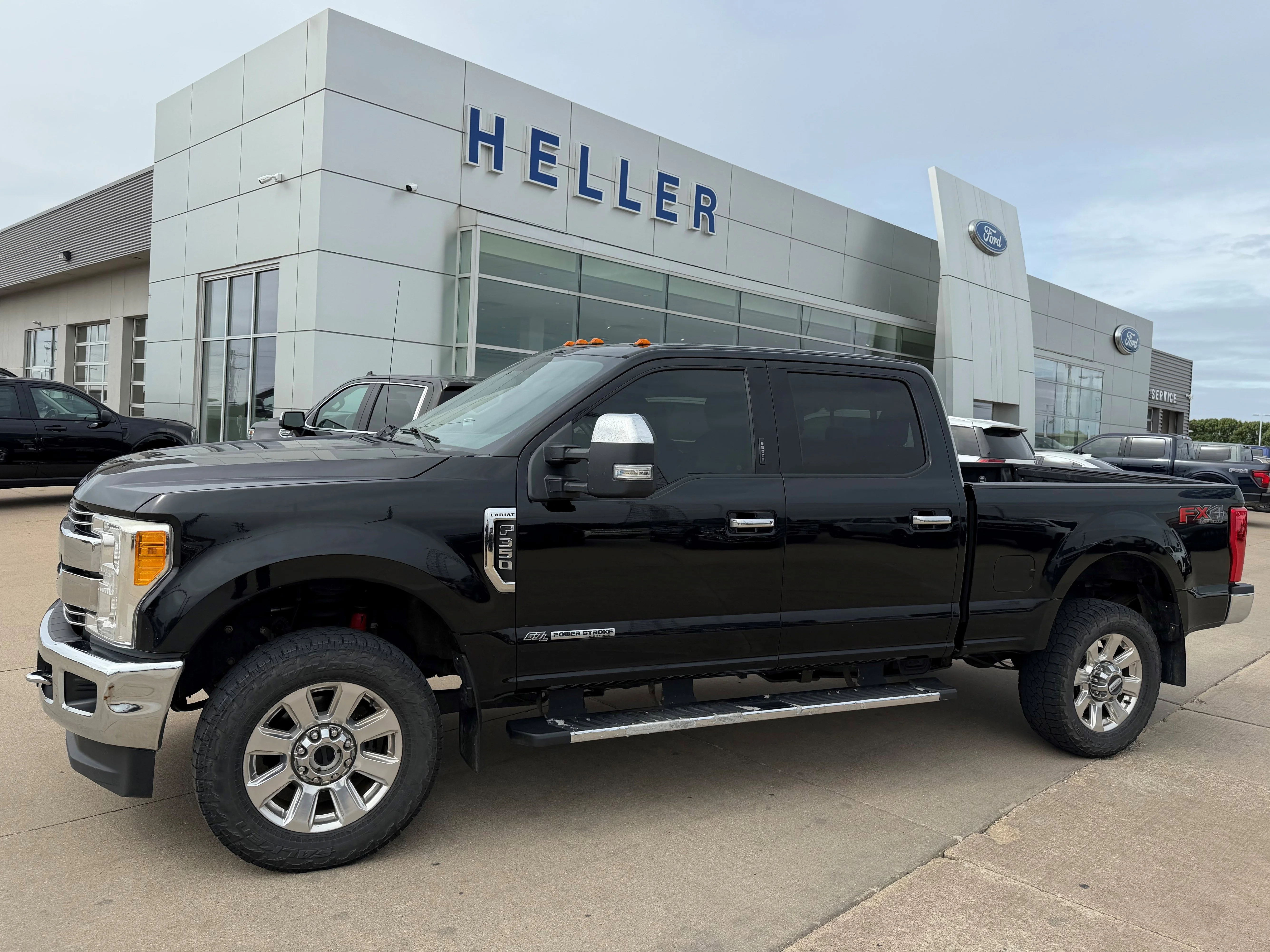 Used 2017 Shadow Black Ford Lariat image 3