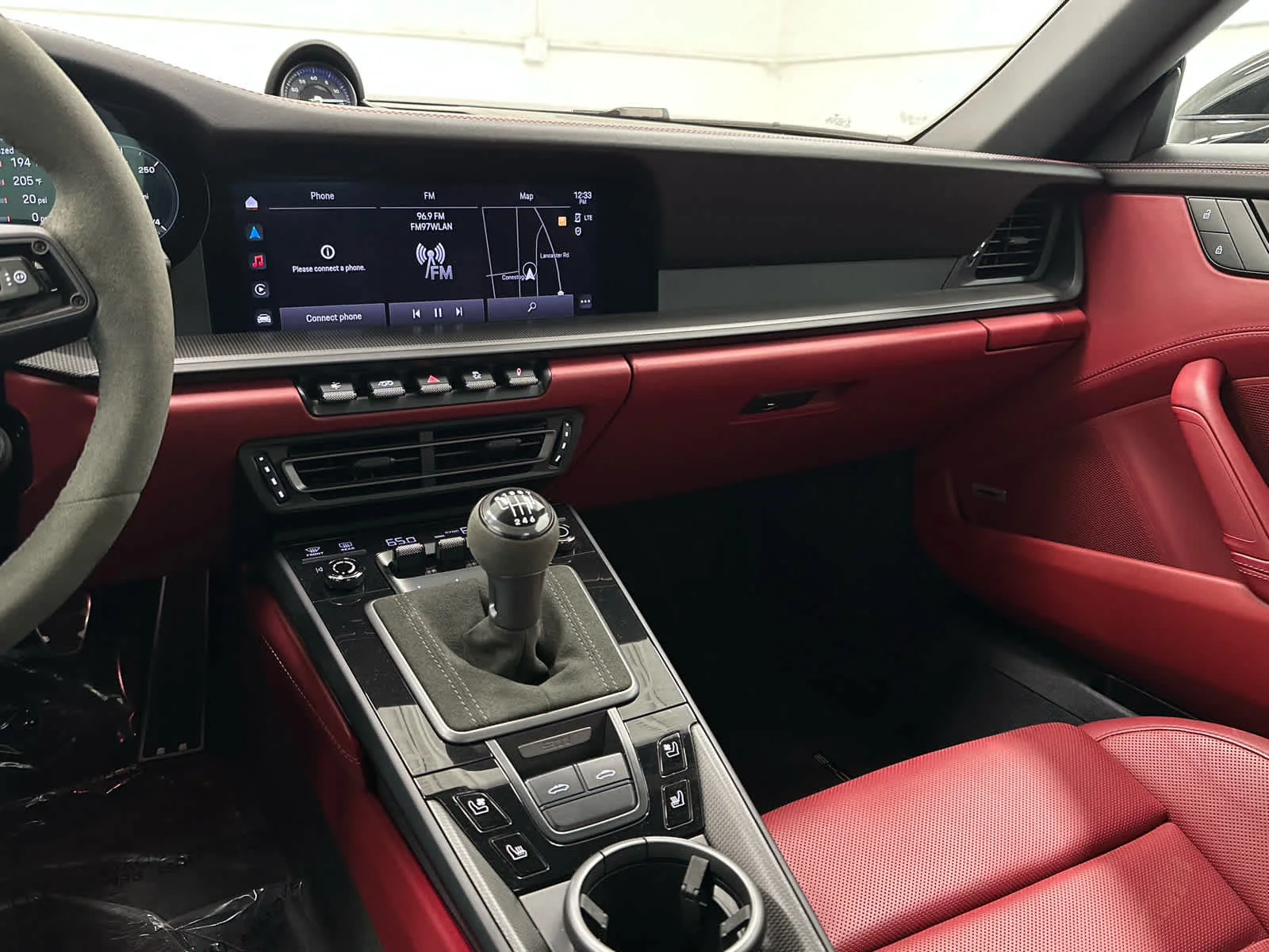 2022 Porsche 911 GTS - Photo 31