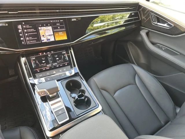 Used 2025 Carrara White Audi Premium Plus image 17