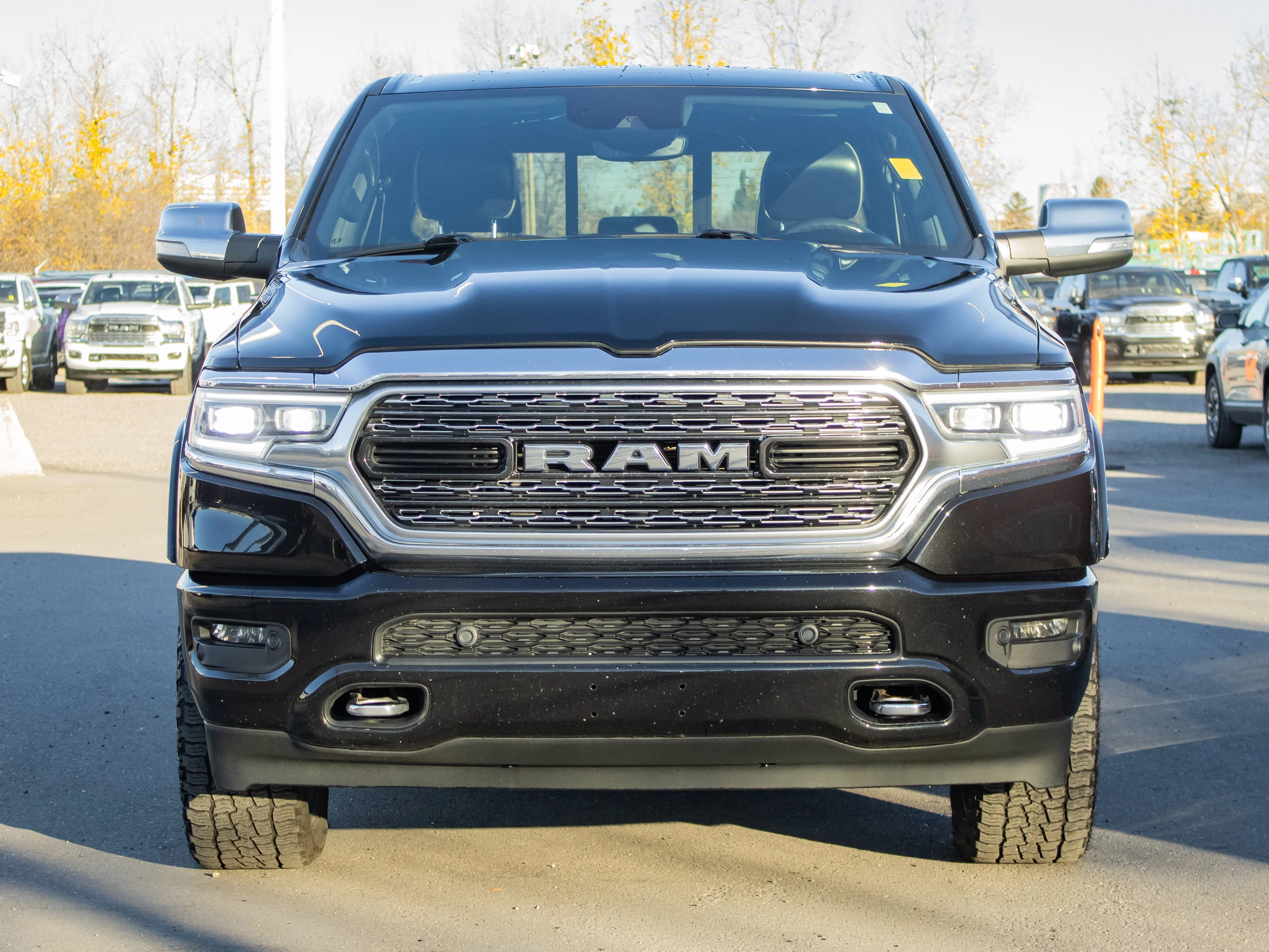 Used 2022 Black RAM Limited* Crew Cab 4x4, 4-Corner Air Suspension, Heated/Ventilated Seats & Wheel, Power Running Board image 8