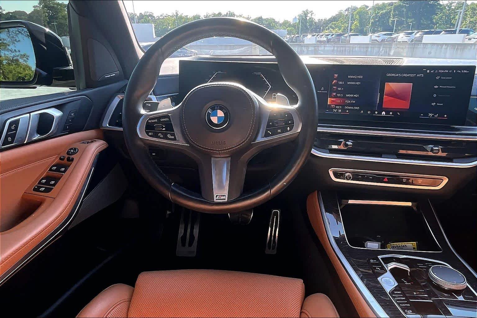 Used 2024 Black Sapphire Metallic BMW xDrive40i image 6