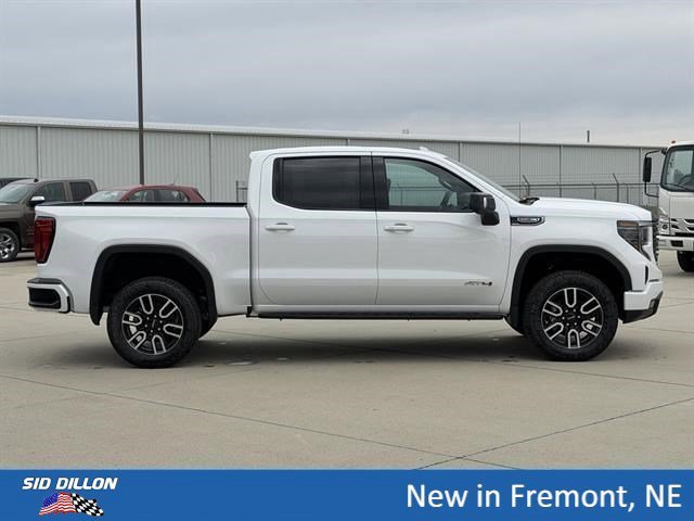 New 2026 Summit White GMC AT4 image 3