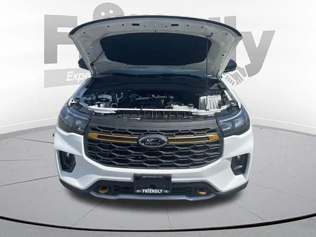 New 2026 Star White Metallic Tri-Coat Ford Tremor® image 75