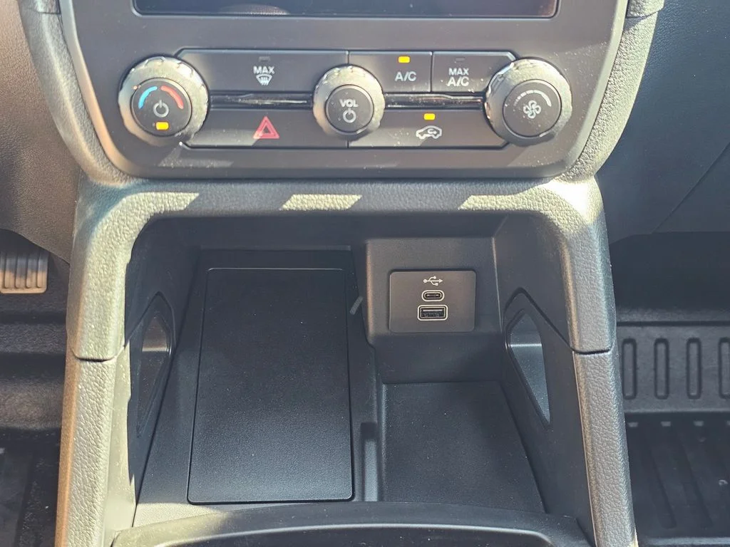 New 2025 Carbonized Gray Metallic Ford XL image 30