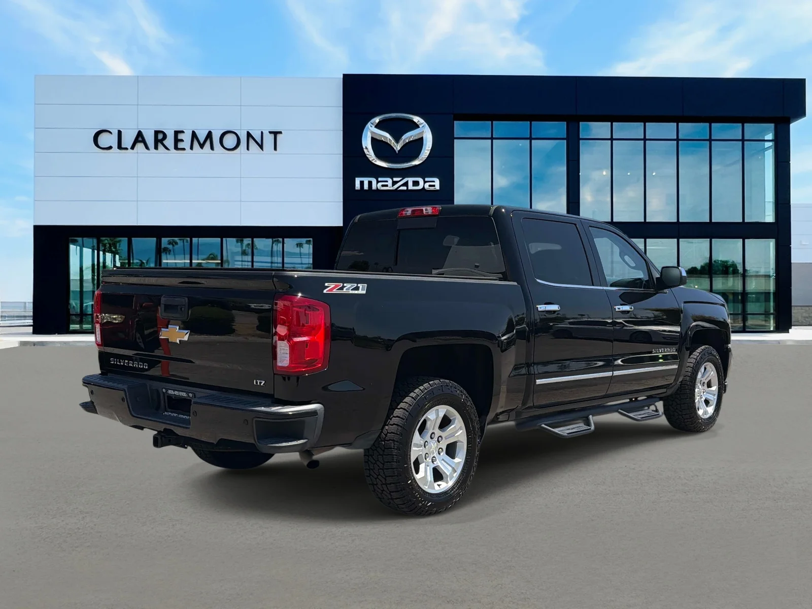 Used 2017 Black Chevrolet 4WD Crew Cab 143.5 LTZ w/2LZ image 5