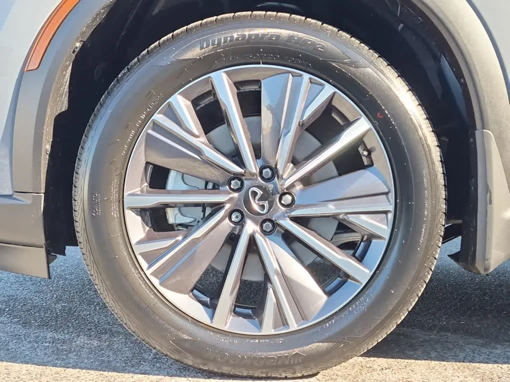 2026 INFINITI QX60 LUXE - Photo 6