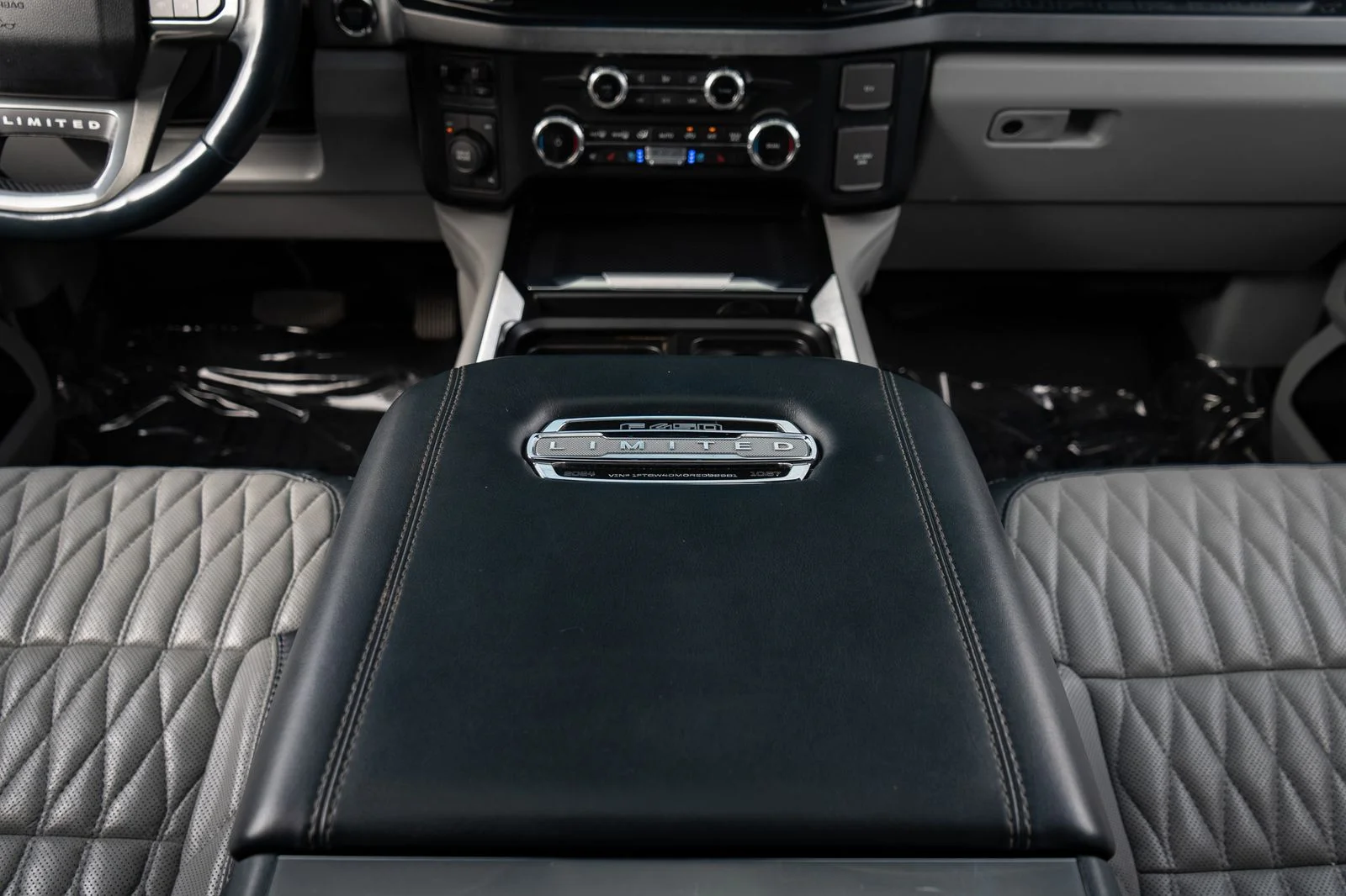 Used 2024 Black Ford Limited image 43