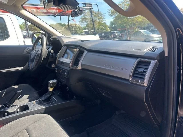 Used 2019 Black Ford XLT image 36
