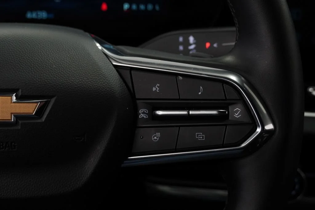 New 2025 Radiant Red Tintcoat Chevrolet LT image 19