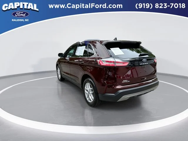 Used 2021 Red Ford SEL image 6