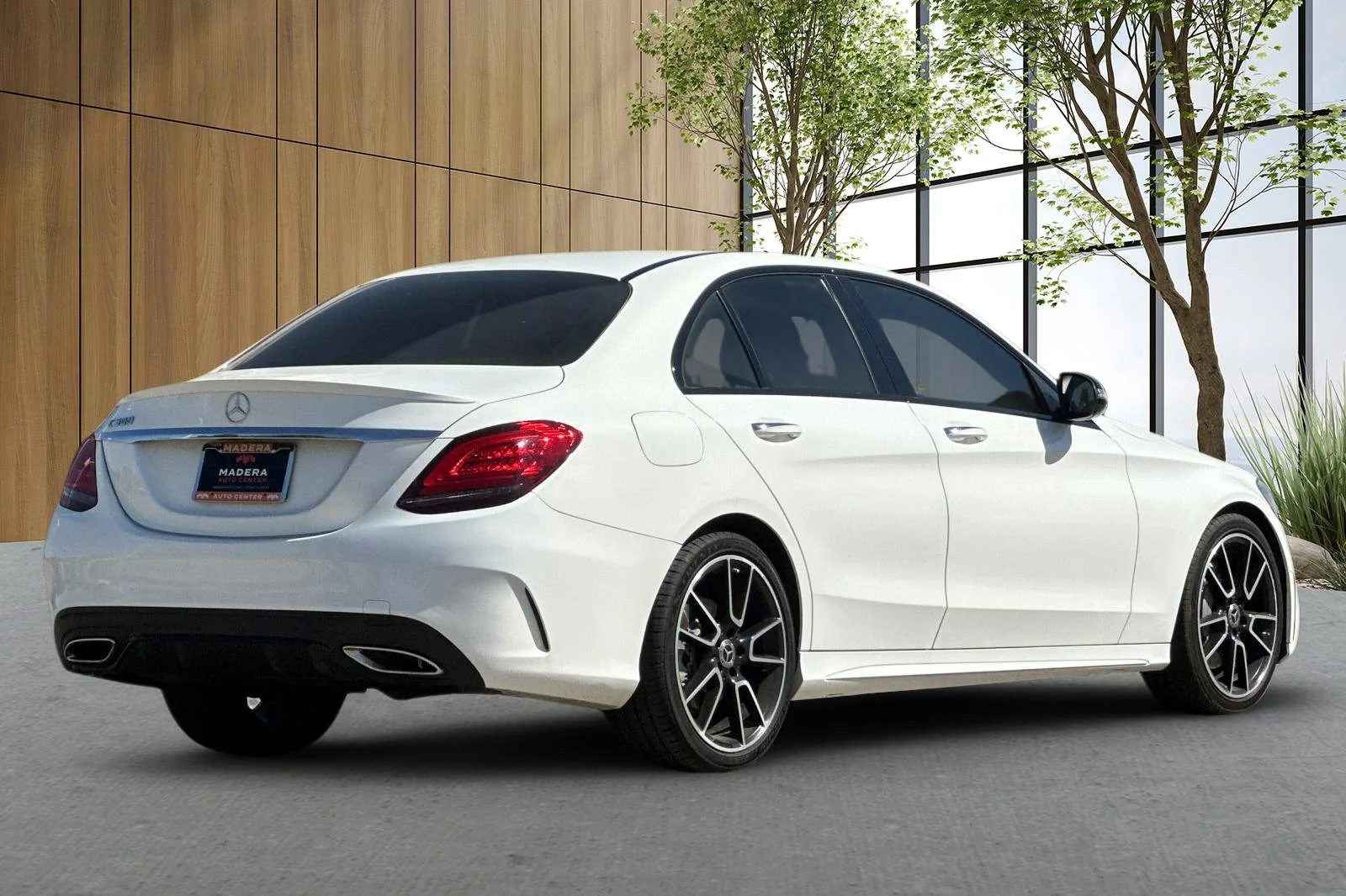 Used 2020 White Mercedes-Benz C 300 image 4