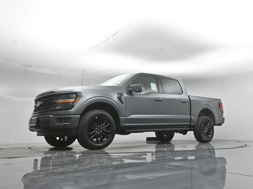 New 2026 Carbonized Gray Metallic Ford XLT image 45