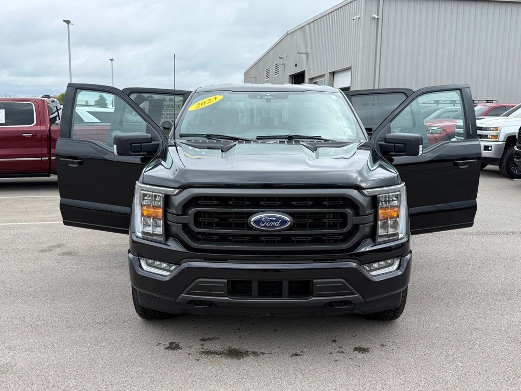 Used 2023 Black Ford XLT image 23