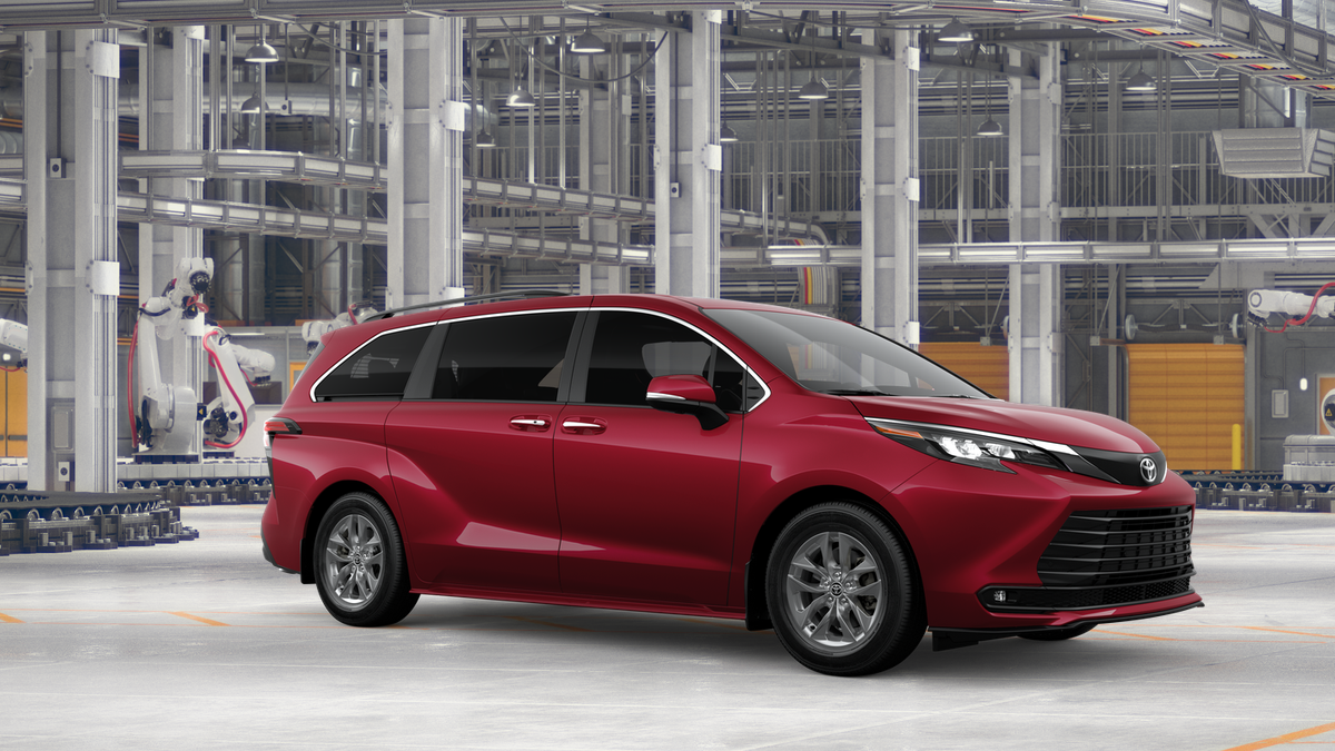 New 2026 Ruby Flare Pearl Toyota XLE image 14