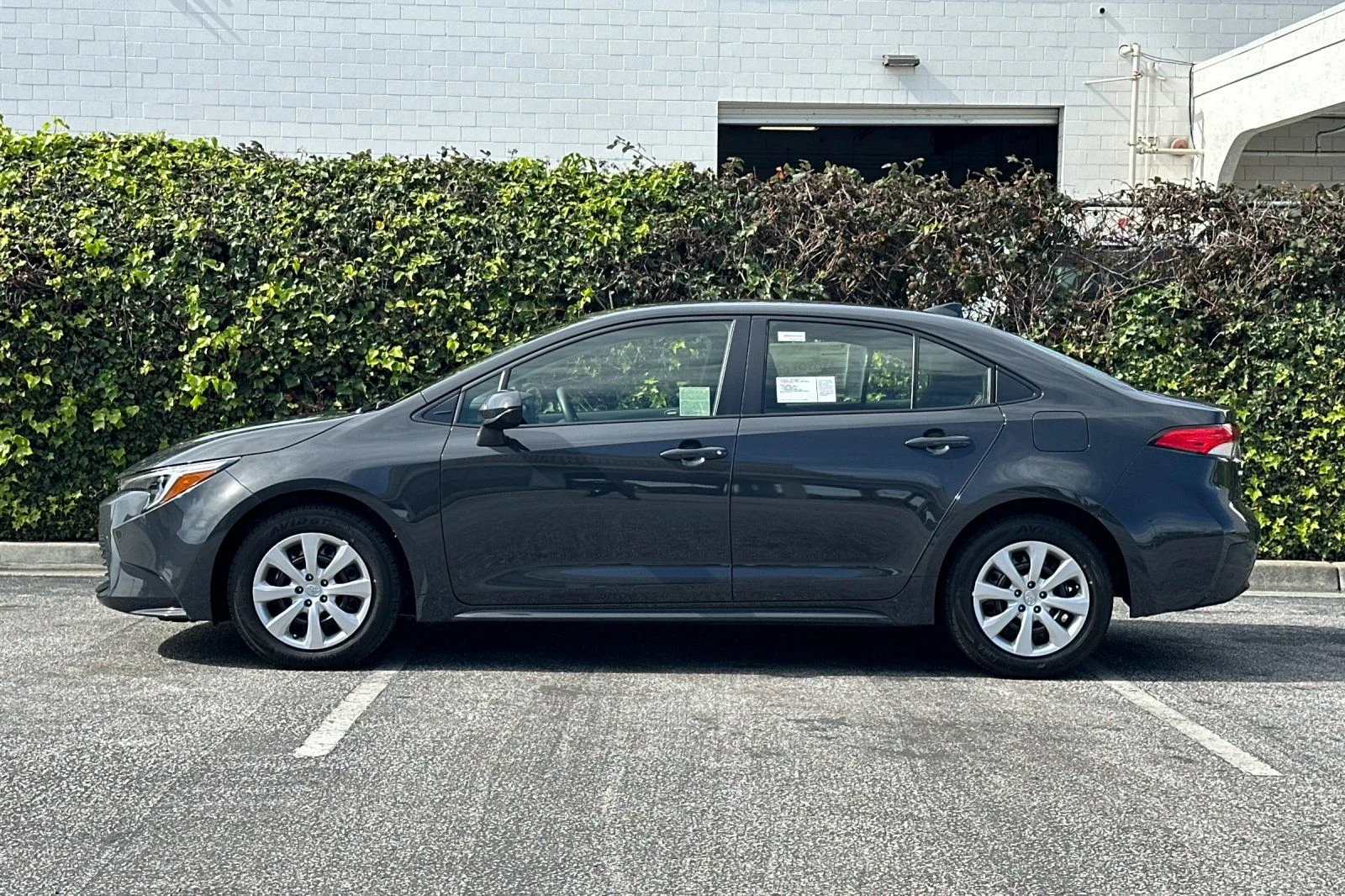 New 2026  Toyota LE image 7
