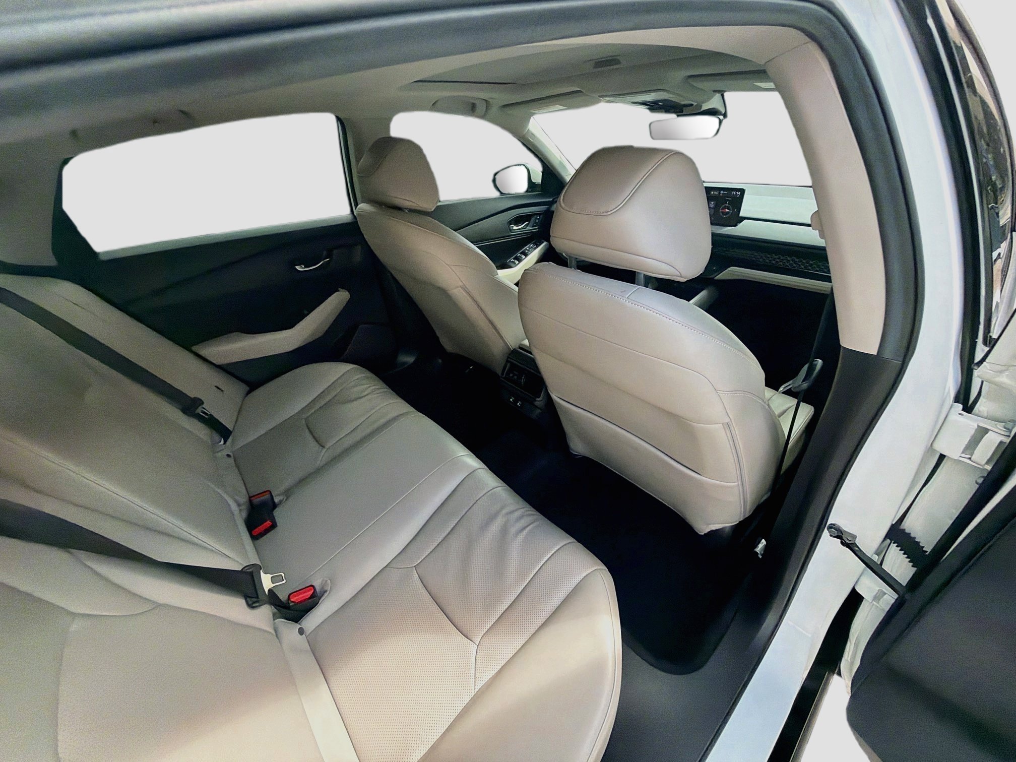 2024 Honda Accord Hybrid EX-L - Photo 29
