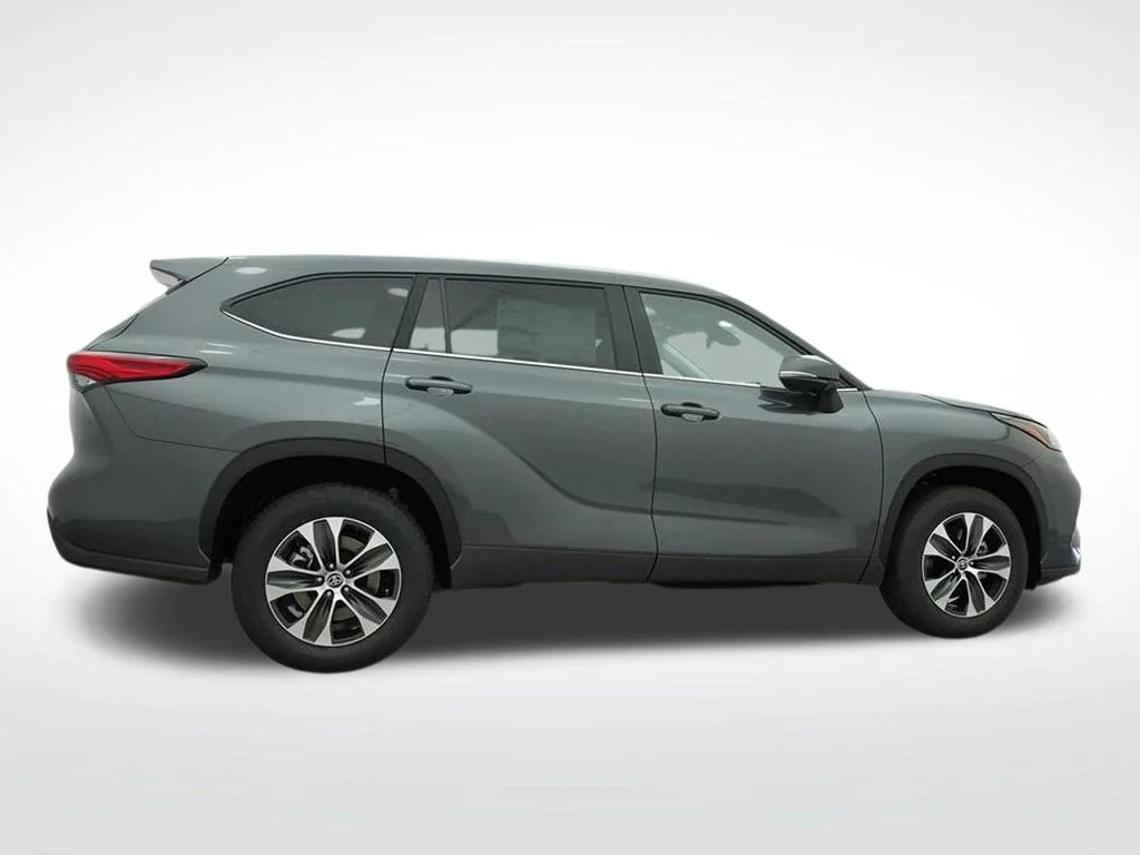 Used 2023 Gray Toyota XLE image 30