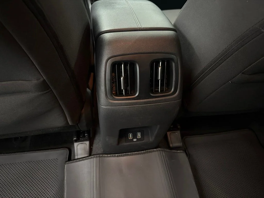 Used 2024 Blue Hyundai SEL image 27