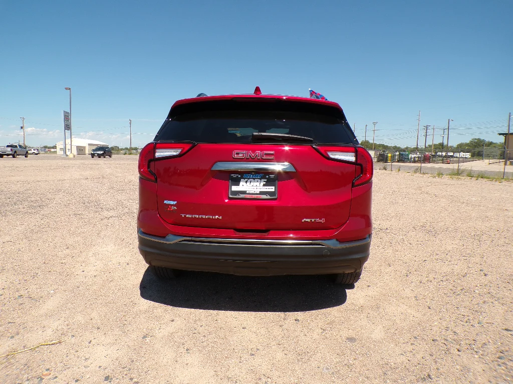 Used 2023 Volcanic Red Tintcoat GMC AT4 image 30