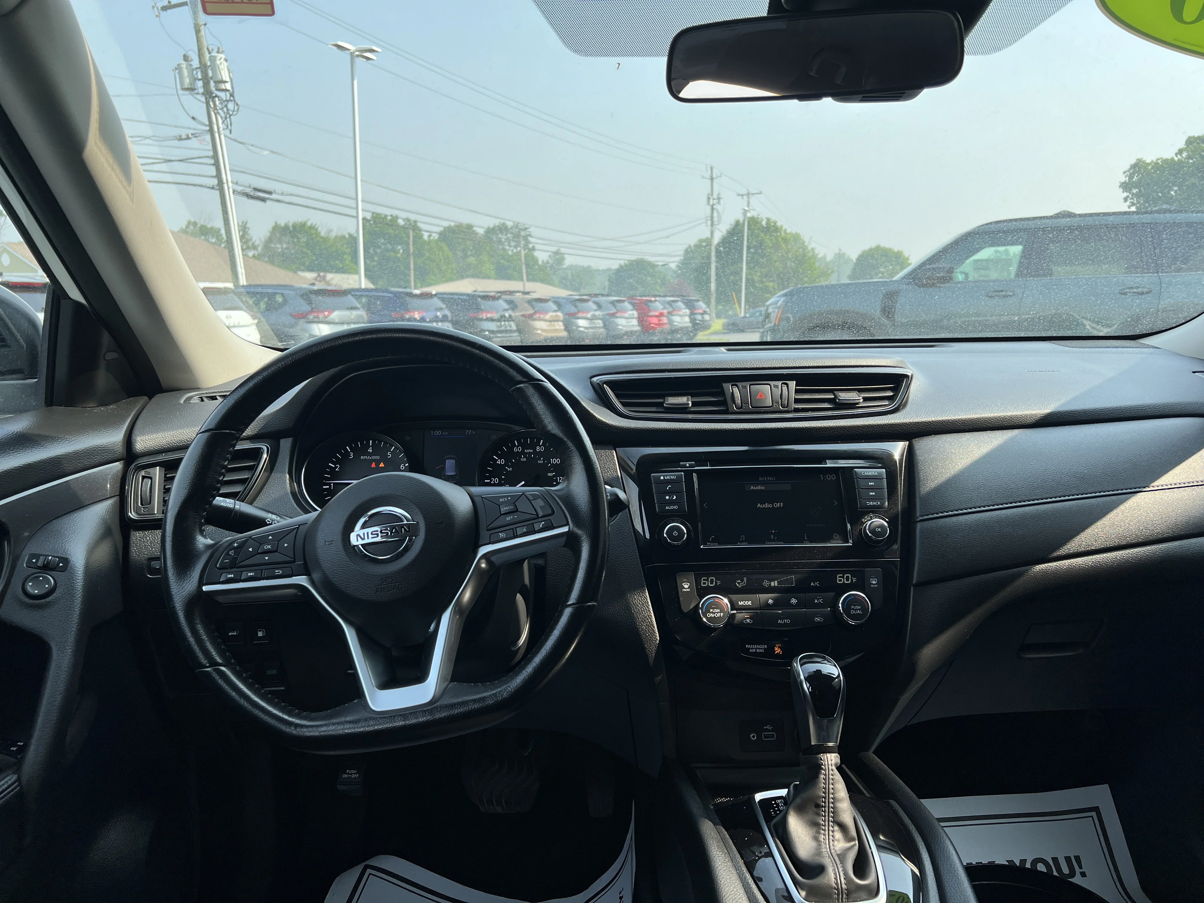 Used 2020 Pearl White Tricoat Nissan SV image 4