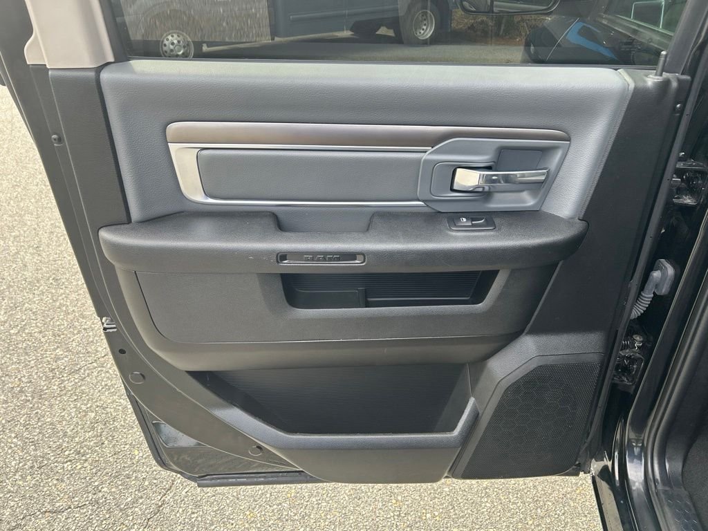 2023 RAM Ram 1500 Classic SLT - Photo 26