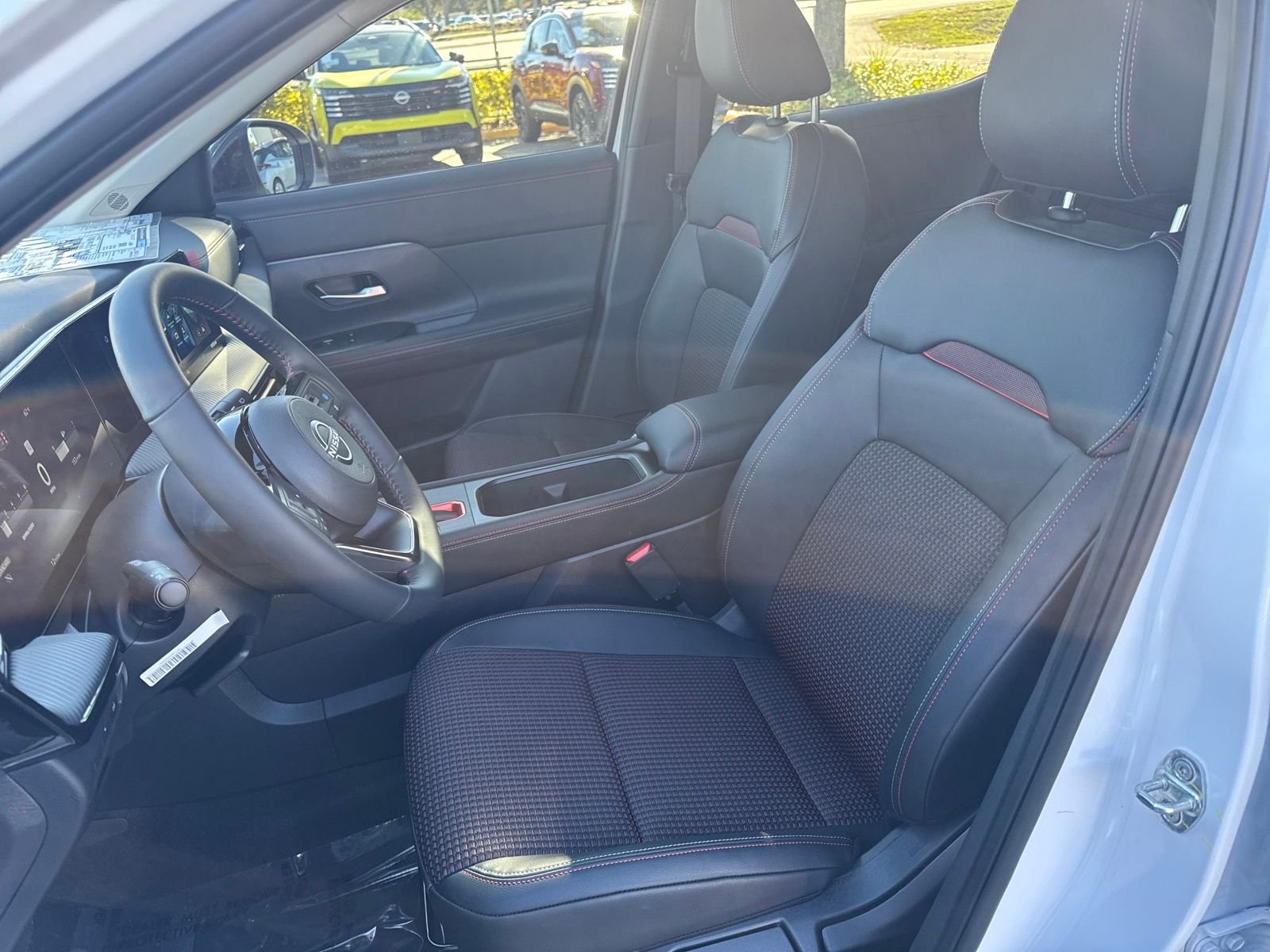 New 2026 Nissan Kicks SR 4D Sport Utility