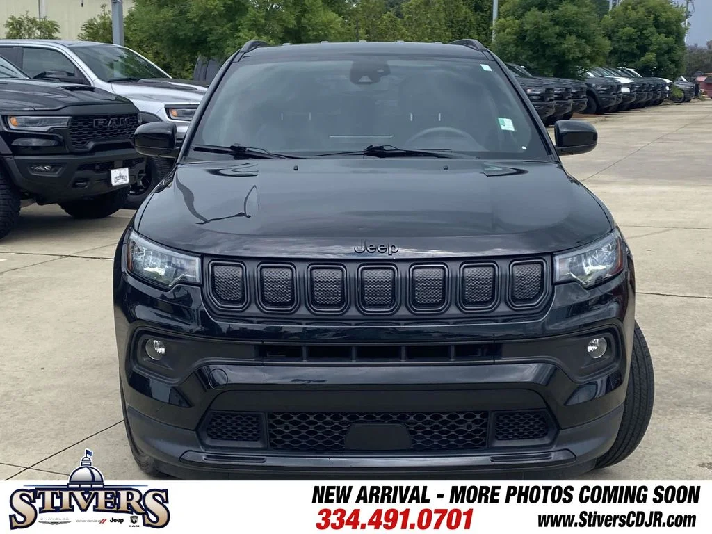 Used 2022 Jeep Compass Altitude with VIN 3C4NJDBBXNT182390 for sale in Prattville, AL