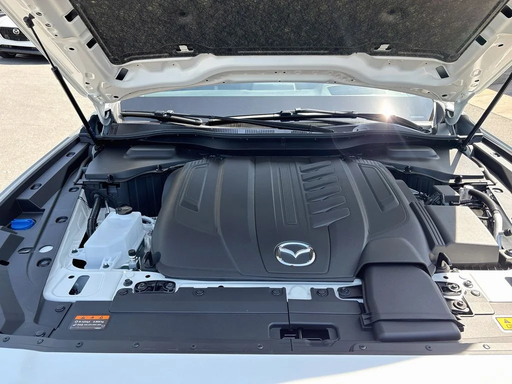 New 2026 Rhodium White Premium Mazda 3.3 Turbo Premium Plus AWD image 33