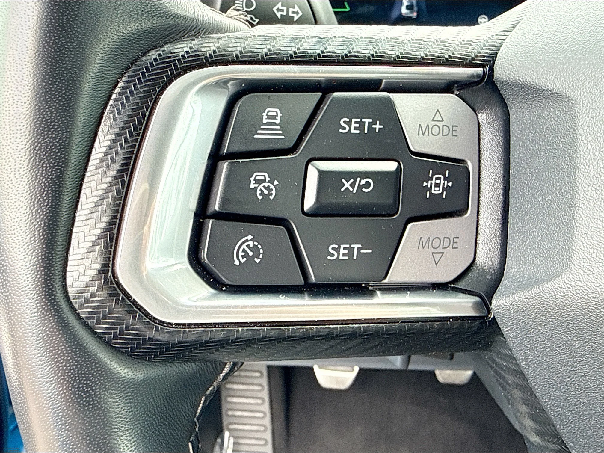 Used 2024 Grabber Blue Metallic Ford GT Premium image 35