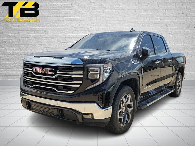 2024 GMC Sierra 4WD Crew Cab Short Box SLT's photo
