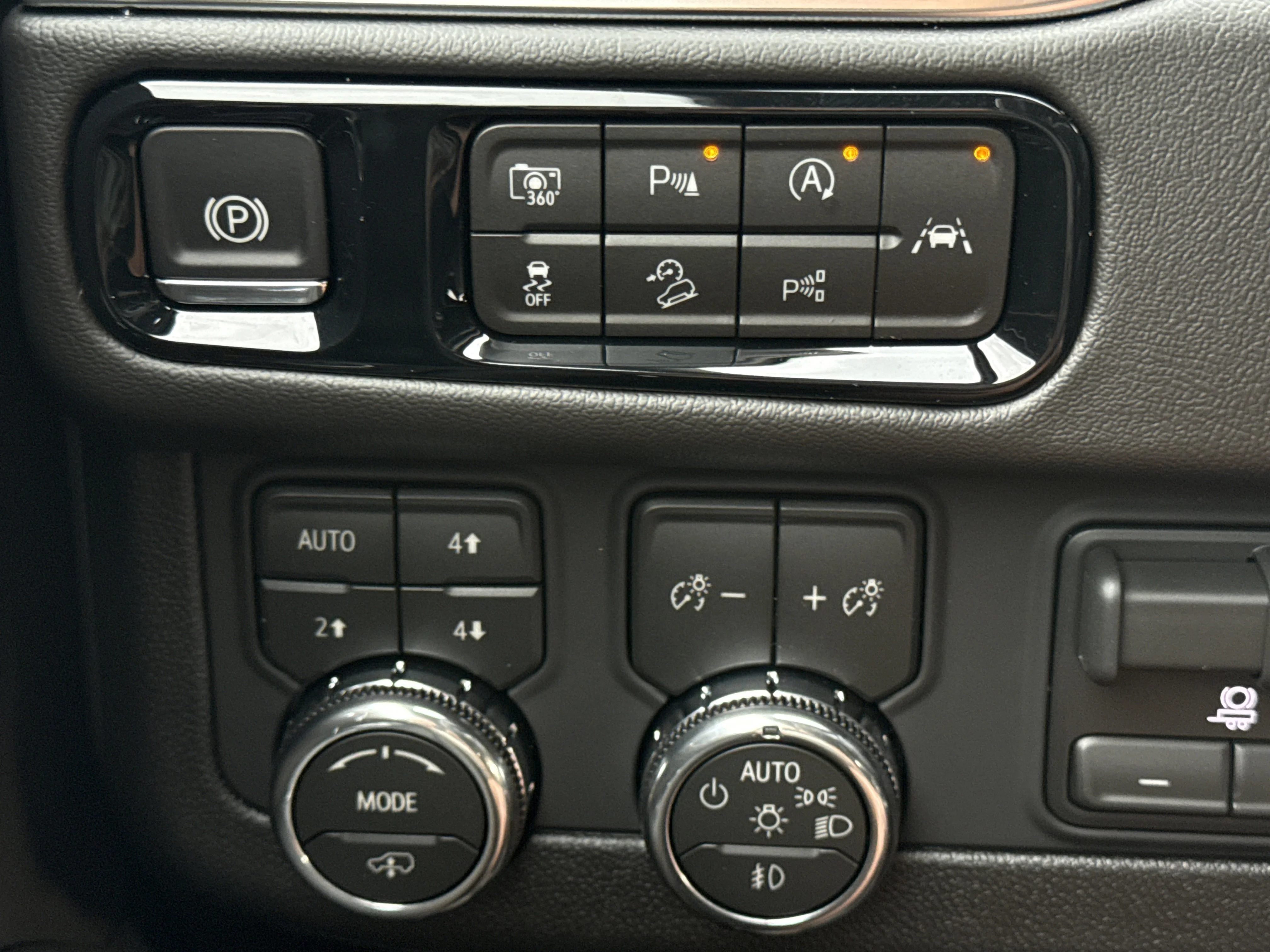 New 2026 Onyx Black GMC Denali 4WD image 28