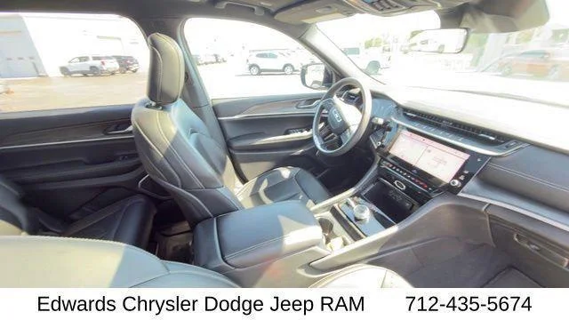 New 2026 Silver Zynith Jeep Limited image 40