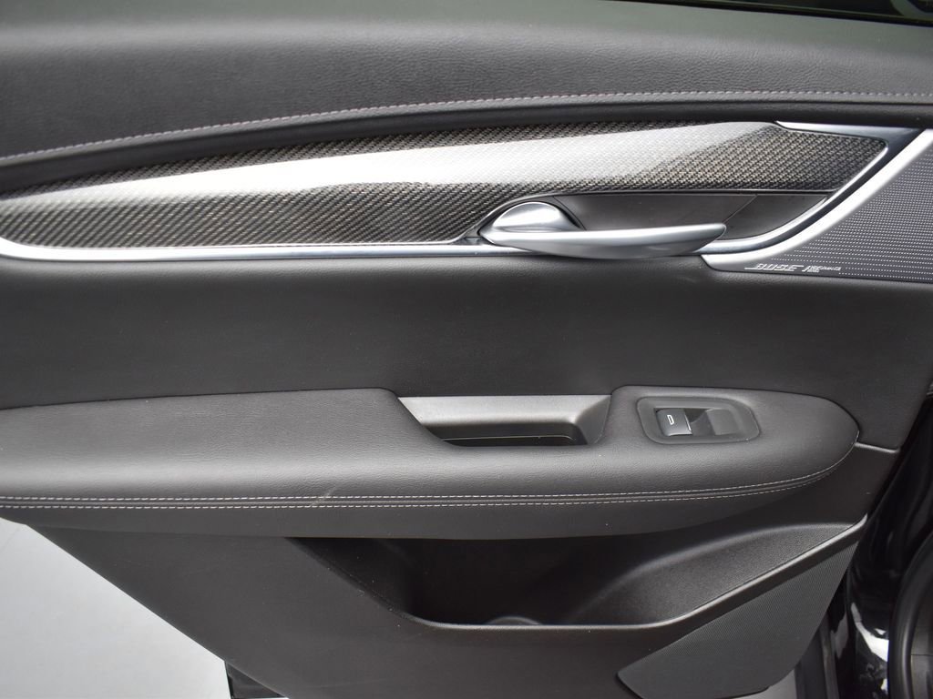 2023 CADILLAC XT5 - Image 23