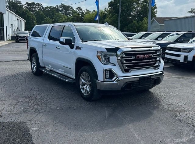 2020 GMC Sierra 4WD Crew Cab Short Box SLT's photo