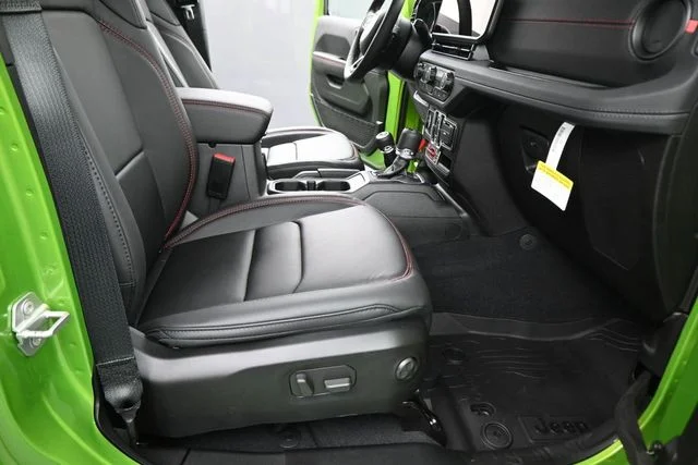 New 2026 Mojito Clear-Coat Exterior Paint Jeep Rubicon X image 23