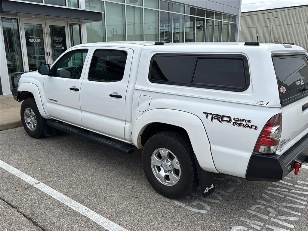 Used 2015 Super White Toyota TRD Pro image 12