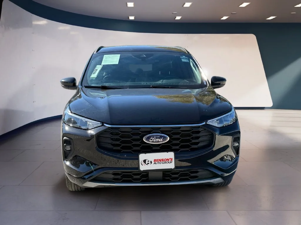 2025 Ford Escape ST-Line Select - Photo 8