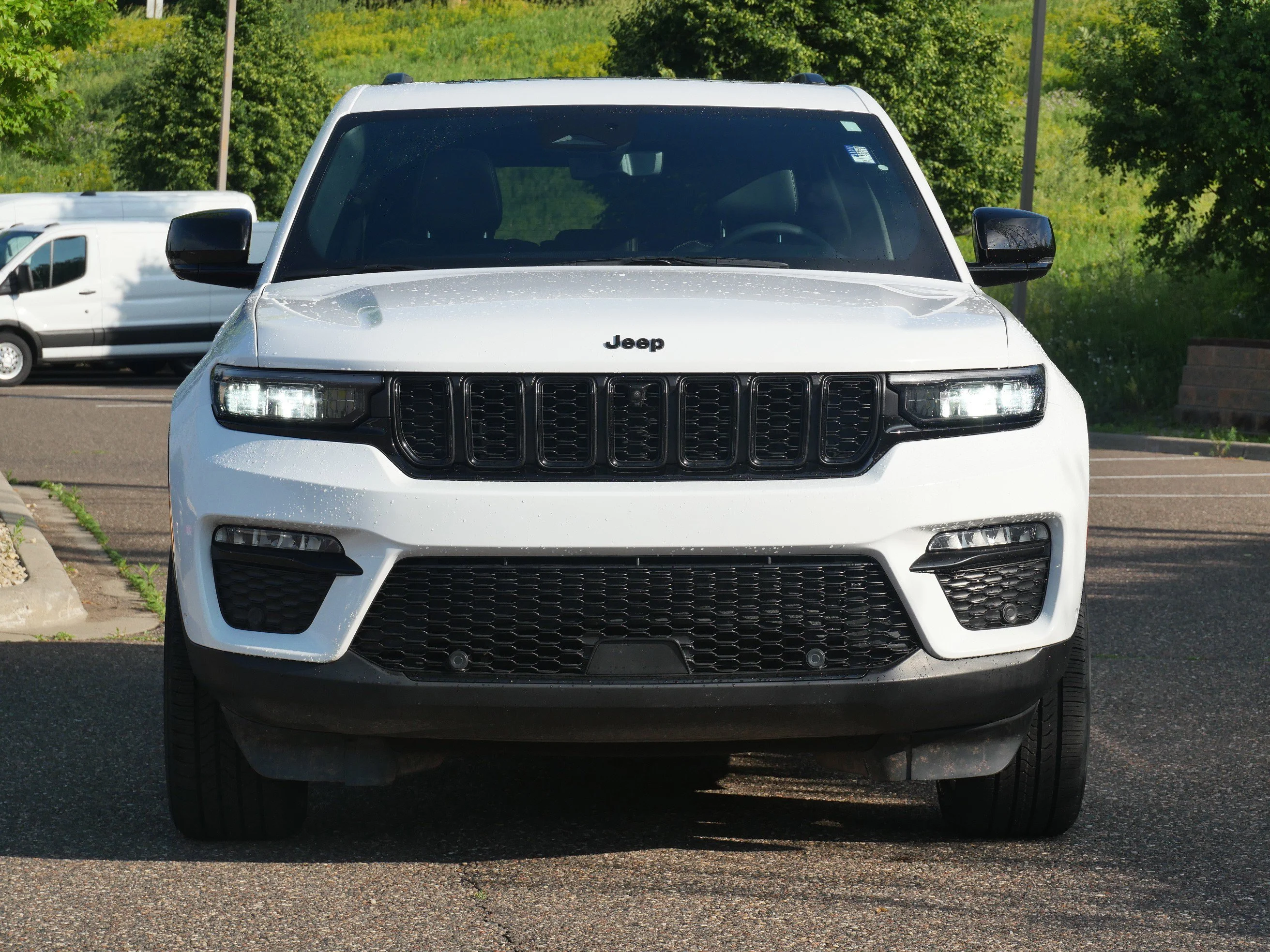 Used 2024 Jeep Grand Cherokee Limited with VIN 1C4RJHBG0RC155916 for sale in Eden Prairie, Minnesota