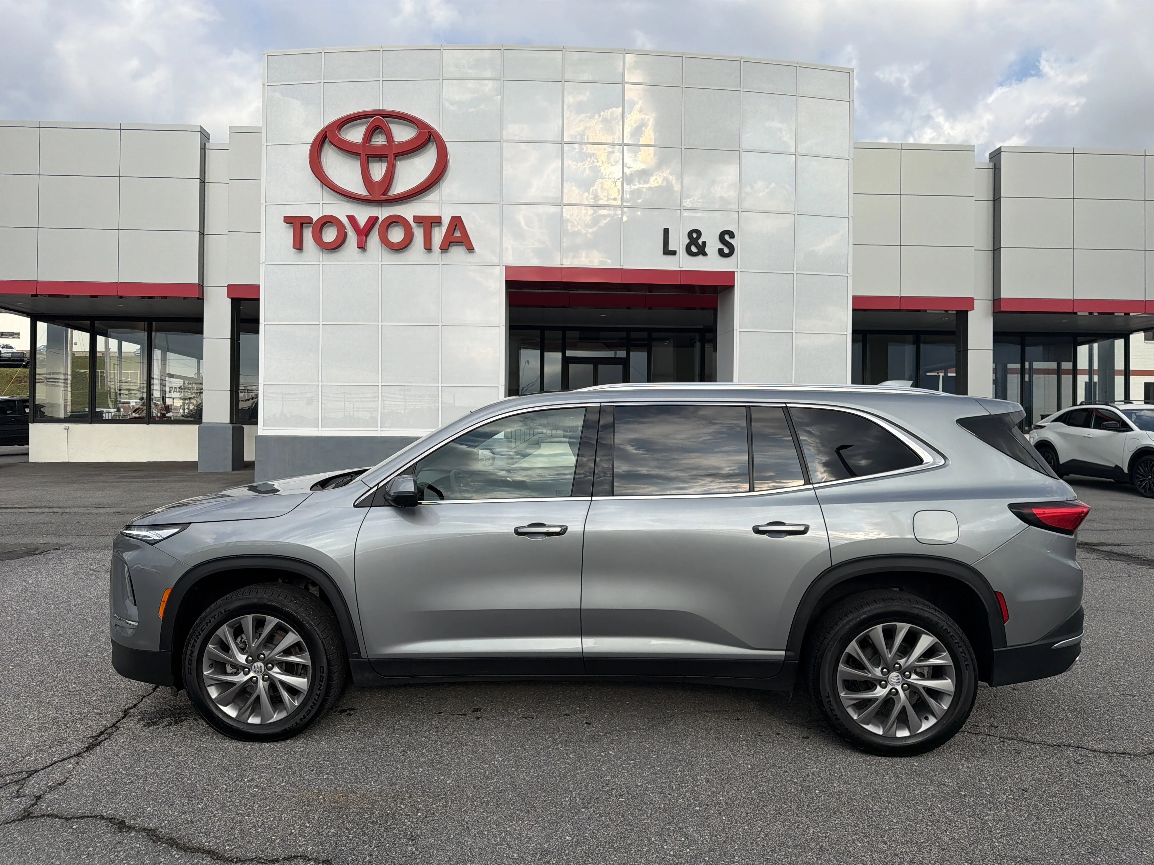 Used 2026 Moonstone Gray Metallic Buick Preferred image 6