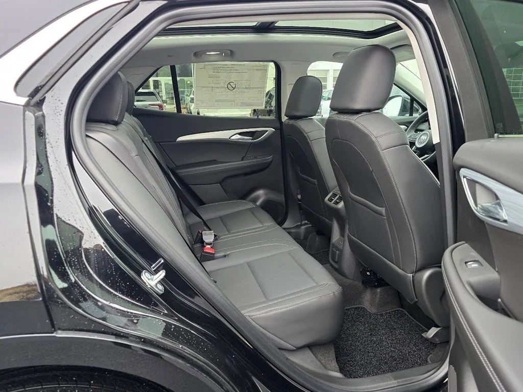 2026 Buick Envision Avenir - Photo 34