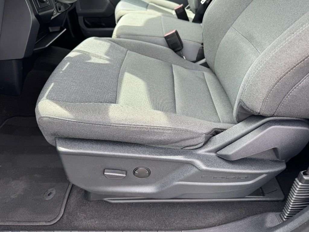 Used 2025 Black Ford XLT image 14